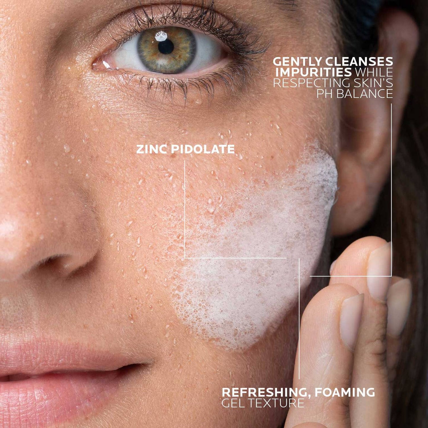 effaclar-gel-facial-wash-for-oily-skin-x5 LaRochePosay-Product-Effaclar-Effaclar-Foaming-Gel-400ml-3337872411991-texture-REV.jpg